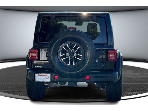 Certified 2024 Jeep Wrangler Unlimited Rubicon 392 image 5