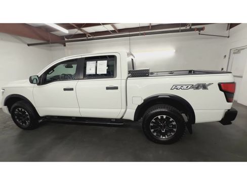 Used 2021 Nissan Titan PRO-4X w/ Pro-4x Utility Package AWD/4WD image 6