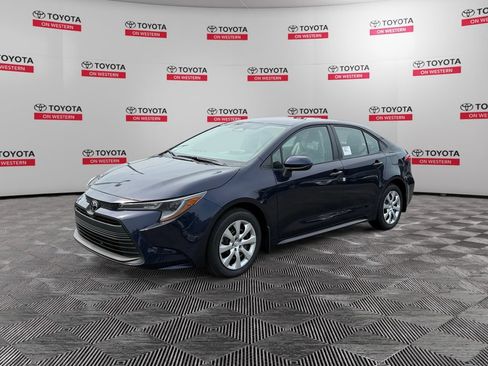 Used 2026 Toyota Corolla LE FWD image 1