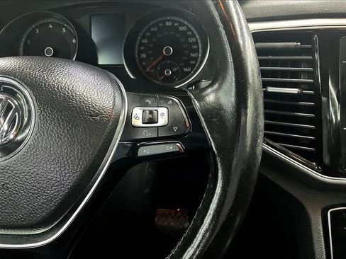 Used 2018 Volkswagen Atlas SEL FWD image 14