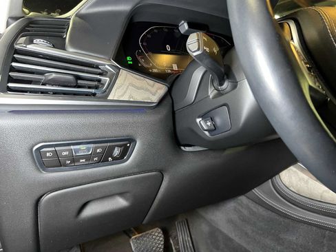 Used 2019 BMW X7 xDrive50i w/ Premium Package AWD/4WD image 34