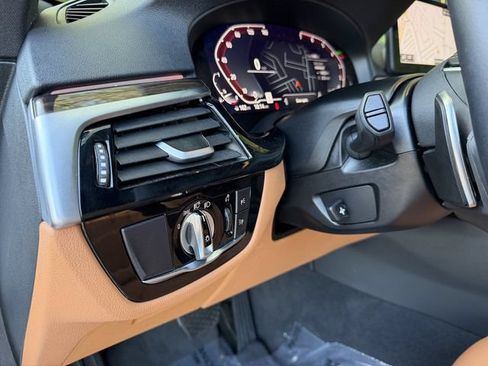 Used 2023 BMW 530i w/ Convenience Package RWD image 13