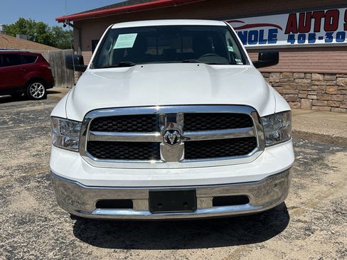 Used 2018 RAM 1500 Classic SLT AWD/4WD image 4