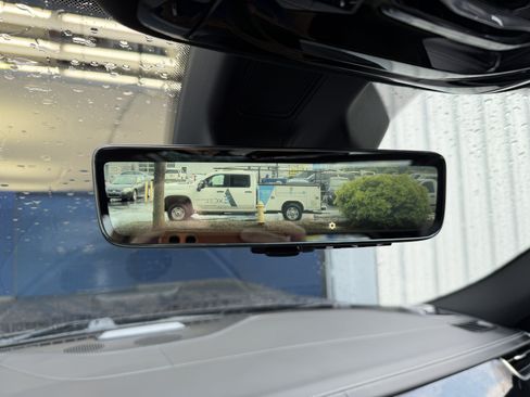 Used 2022 Jeep Grand Cherokee Overland w/ Advanced Protech Group III AWD/4WD image 26
