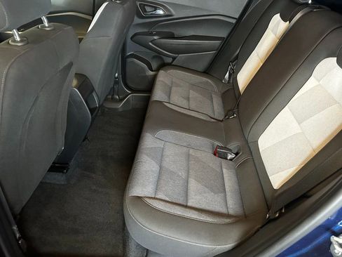 Used 2024 Chevrolet Trax LS w/ LS Convenience Package image 19