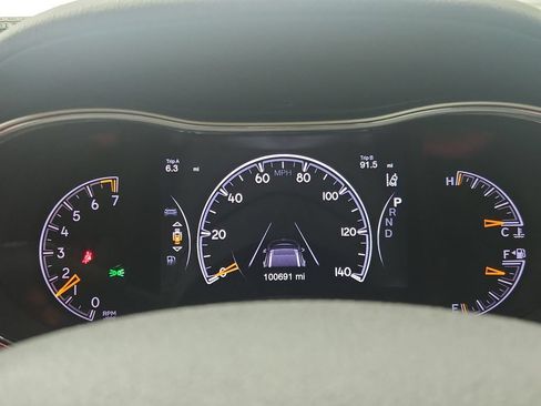 Used 2017 Jeep Grand Cherokee Overland w/ Jeep Active Safety Group AWD/4WD image 25