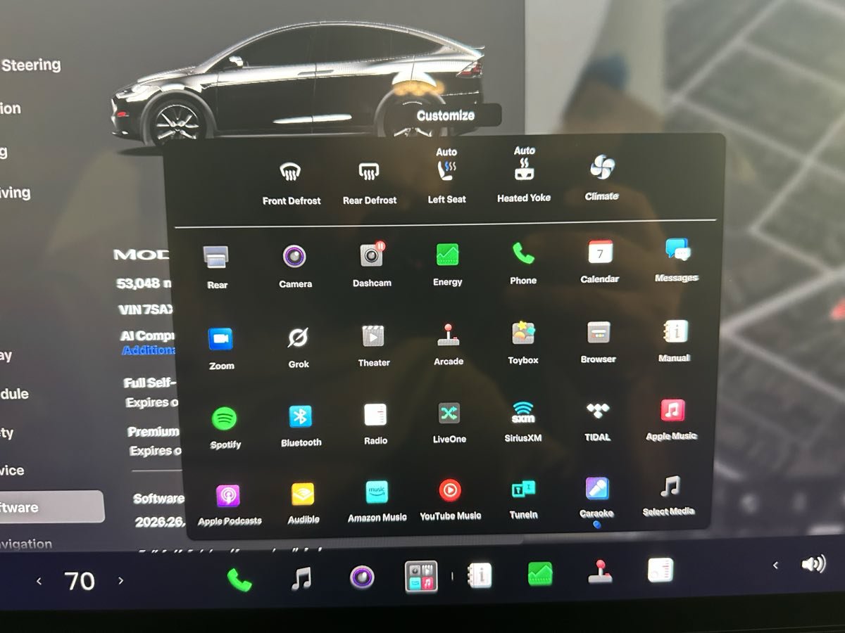 Used 2022 Tesla Model X AWD/4WD image 39