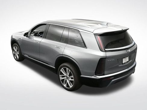 Used 2026 Cadillac Vistiq Luxury AWD/4WD image 19