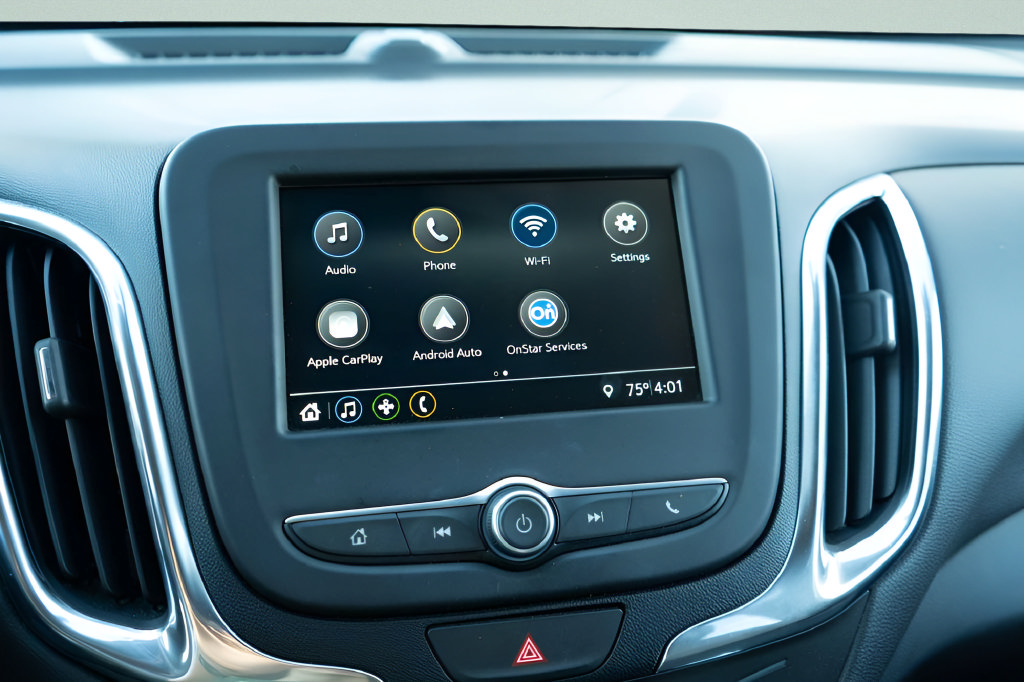 Used 2019 Chevrolet Equinox LT FWD image 22