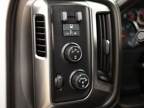 Used 2015 Chevrolet Silverado 2500 LTZ w/ LTZ Plus Package image 10