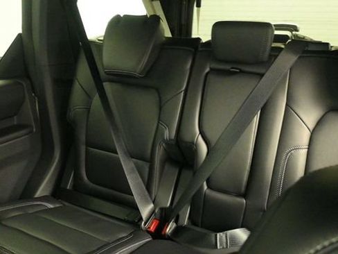 New 2026 Ford Bronco Outer Banks w/ Sasquatch Package AWD/4WD image 20