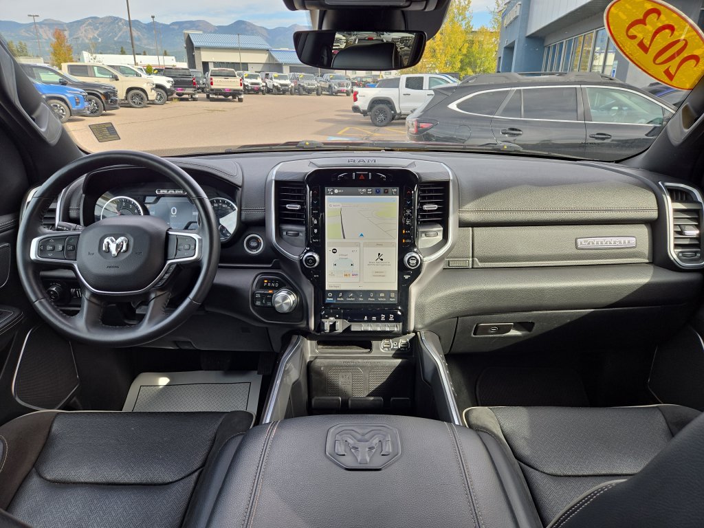 Used 2023 RAM 1500 Laramie AWD/4WD image 18