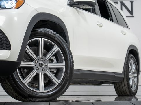 Used 2020 Mercedes-Benz GLS 450 4MATIC image 28