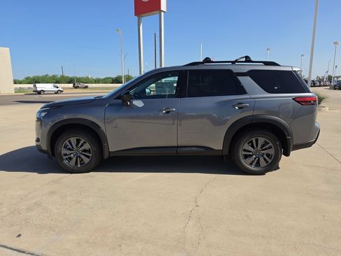 New 2026 Nissan Pathfinder SV FWD image 4