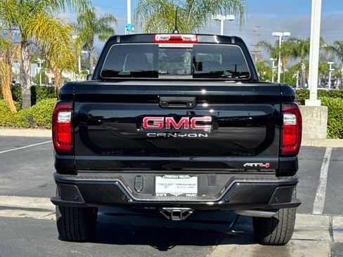 New 2026 GMC Canyon AT4 AWD/4WD image 12