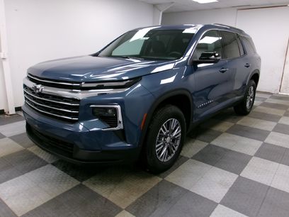 New 2025 Chevrolet Traverse LT w/ LPO, Floor Liner Package