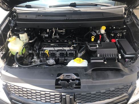 Used 2020 Dodge Journey Crossroad FWD image 20