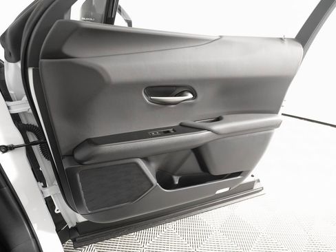 New 2026 Lexus UX 300h FWD image 19