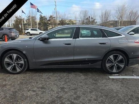 Used 2025 Audi A6 e-tron Premium Plus w/ Premium Plus image 2