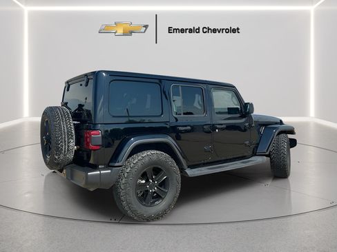 Used 2021 Jeep Wrangler Unlimited Sahara AWD/4WD image 4