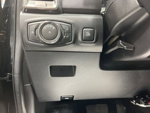 Used 2021 Ford Ranger Lariat w/ Equipment Group 501A High AWD/4WD image 17