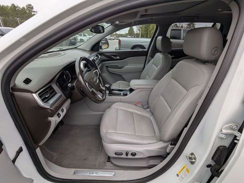 Used 2018 GMC Acadia SLT image 9