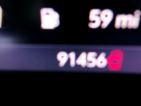 Used 2021 Buick Enclave Essence image 21