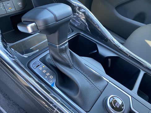 New 2026 Kia Sorento LX FWD image 18