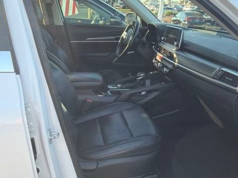 Used 2020 Kia Telluride S FWD image 3