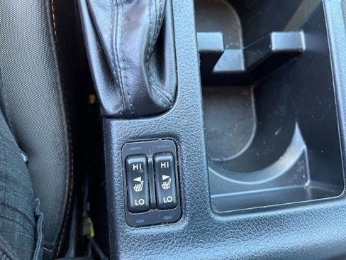 Used 2017 Subaru Crosstrek 2.0i Premium image 17