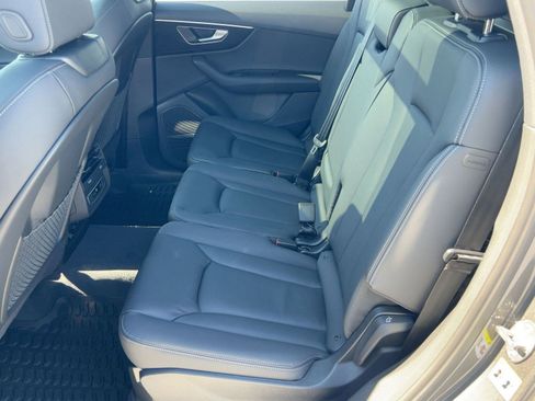 New 2026 Audi Q7 2.0T Premium image 14