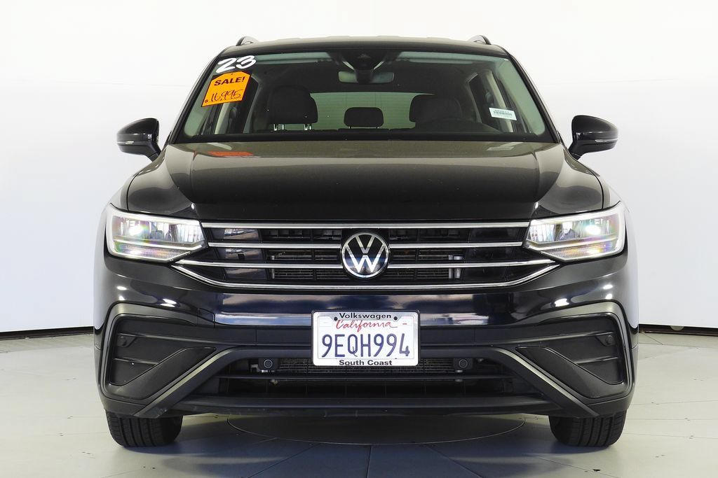 Used 2023 Volkswagen Tiguan S w/ Driver Assistance Package FWD image 3