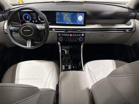 Used 2025 Hyundai Tucson SEL FWD image 10