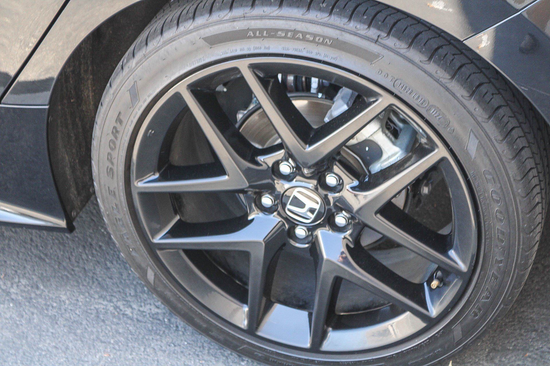 Used 2024 Honda Civic Sport image 11