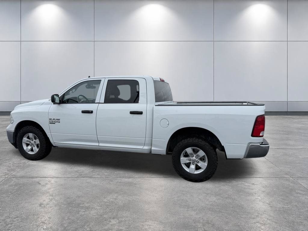 Used 2022 RAM 1500 Classic SLT w/ Electronics Group AWD/4WD image 8