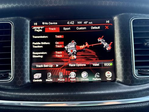 Used 2016 Dodge Charger SRT image 5