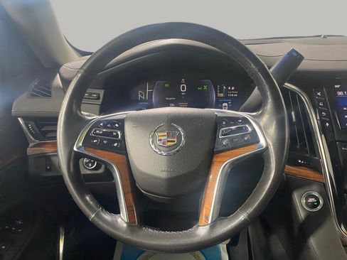 Used 2015 Cadillac Escalade Premium AWD/4WD image 12