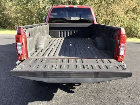 Used 2022 Ford F250 Lariat w/ Chrome Package image 11