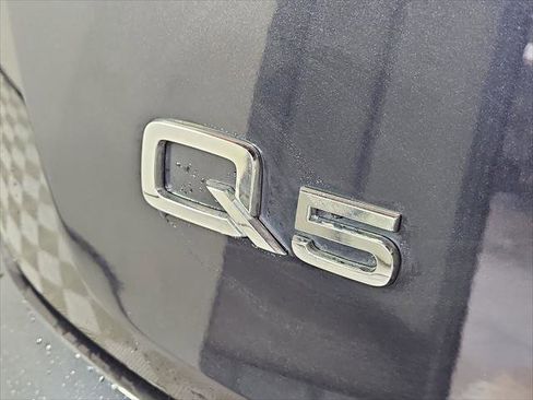 Used 2018 Audi Q5 2.0T Premium Plus w/ Premium Plus Package AWD/4WD image 13