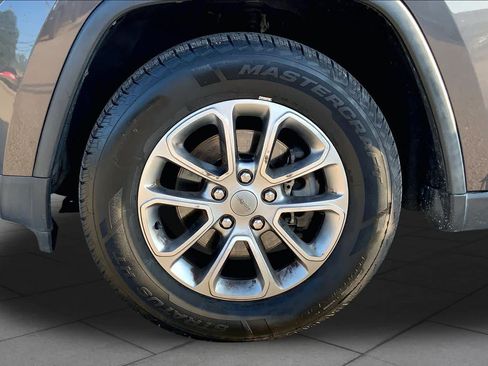 Used 2015 Jeep Grand Cherokee Limited AWD/4WD image 11