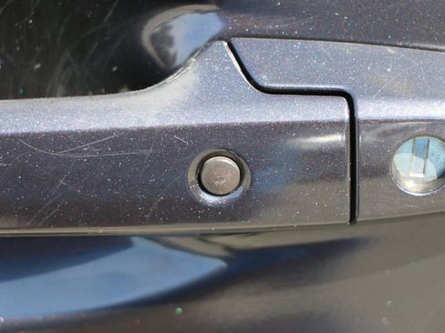 Used 2017 Honda HR-V EX image 13