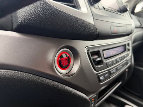 Used 2019 Honda Ridgeline RTL image 25