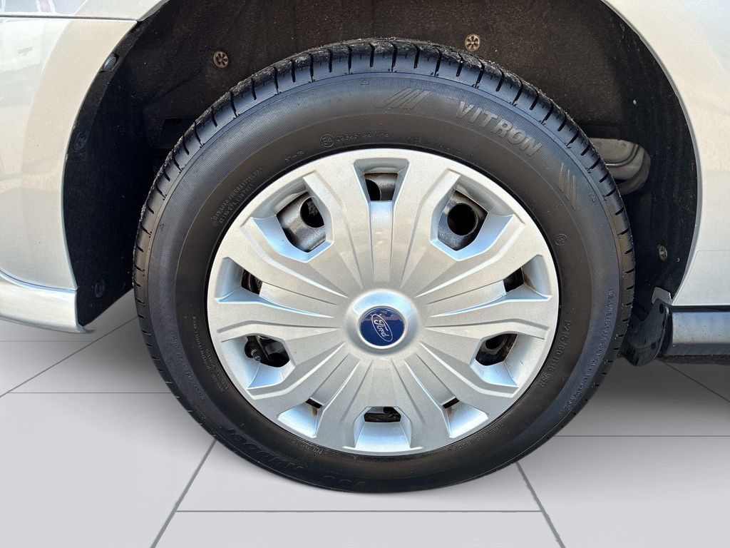 Used 2021 Ford Transit Connect XLT FWD image 10