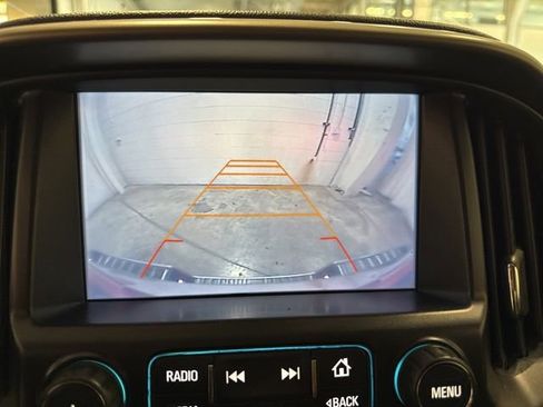 Used 2016 Chevrolet Colorado Z71 AWD/4WD image 22