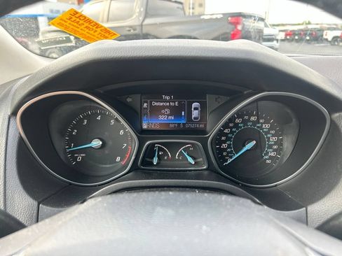 Used 2012 Ford Focus Titanium FWD image 21