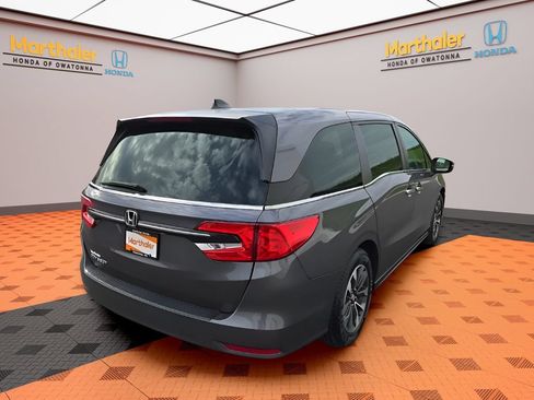 Used 2023 Honda Odyssey EX-L image 5