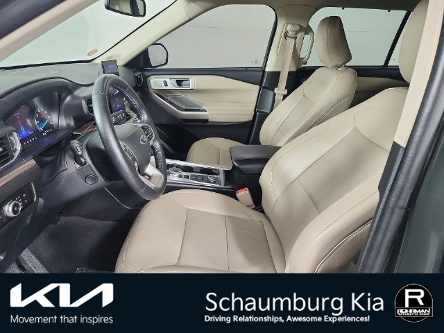 Used 2022 Ford Explorer Limited w/ Limited Technology Package AWD/4WD image 5