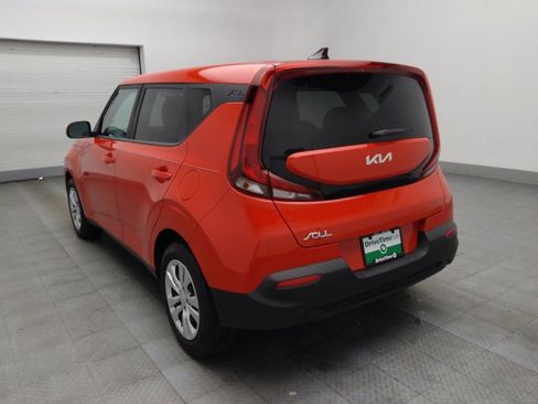 Used 2022 Kia Soul LX image 5