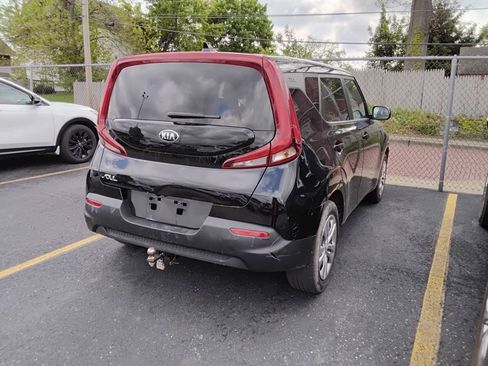 Used 2021 Kia Soul LX FWD image 10