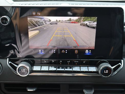 New 2026 Chevrolet Colorado Trail Boss AWD/4WD image 13